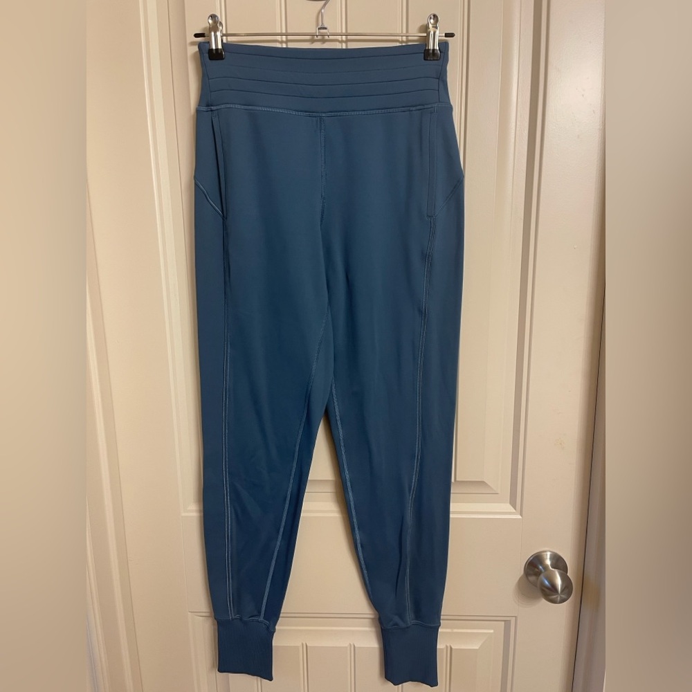 Lululemon Flurry Up high Rise Jogger Pants - Women's Size 2- Blue